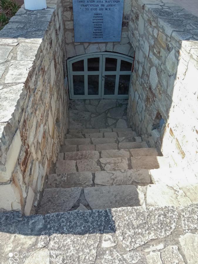Zeus Traditional House Mitropolis  المظهر الخارجي الصورة